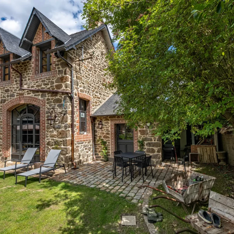 Vue sur l'extérieur du bâtiment