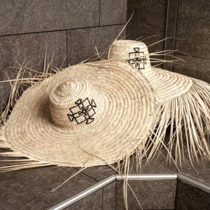 Sombrero de paja doum bordado flor Rance en algodón y lino