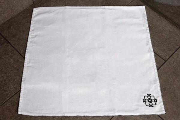 Rance-Blume bestickte Baumwollserviette